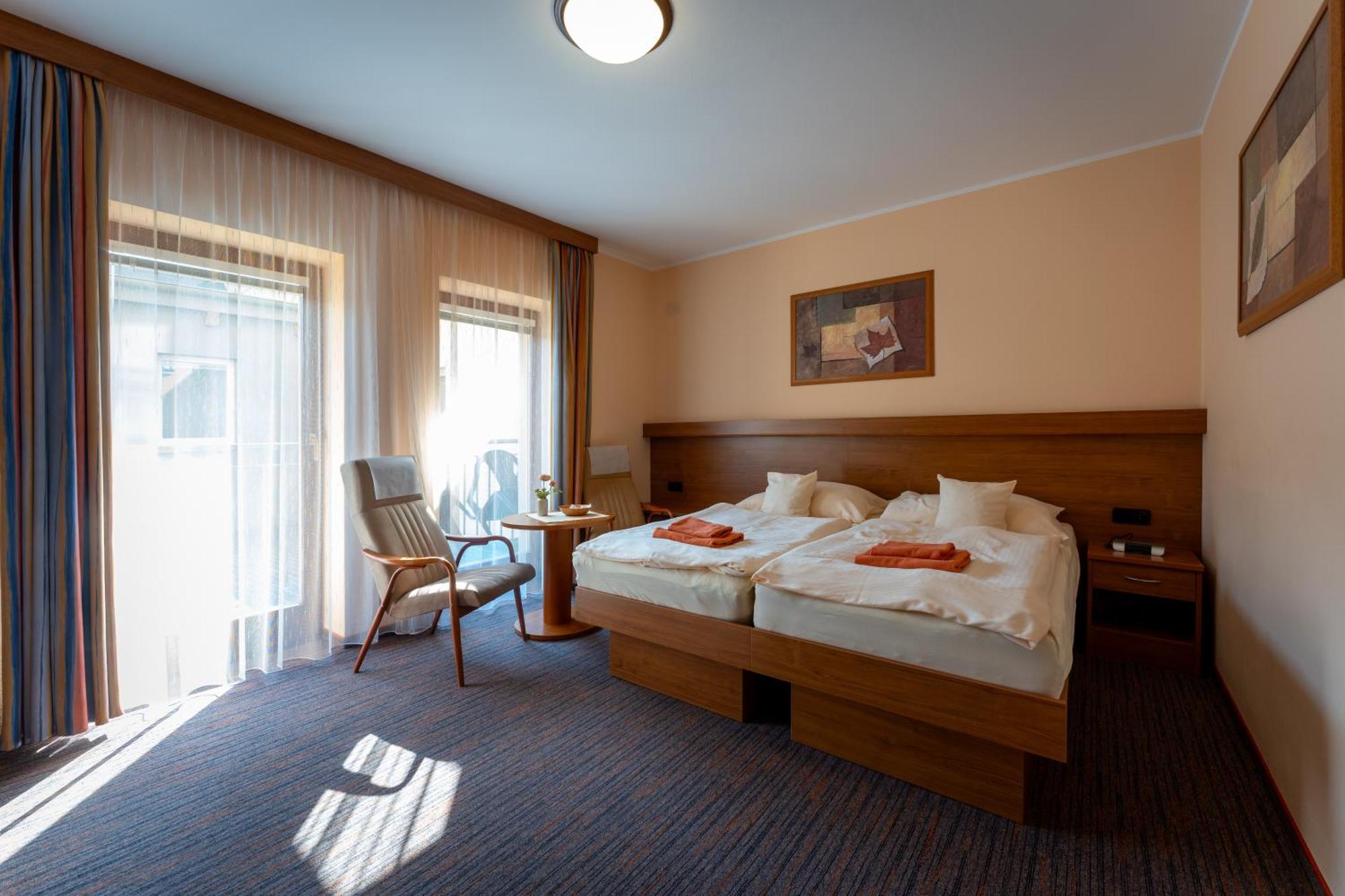 Ld Palace Spa & Kur Františkovy Lázně Extérieur photo